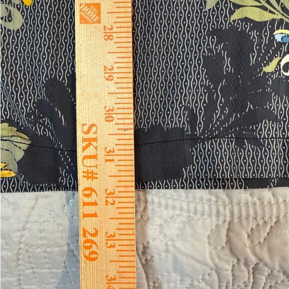 Tommy Bahama 100% Silk Mens Hawaiian Button Up Shirt Size XL Vacation Casual - Picture 8 of 8